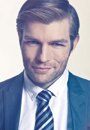 Голый Лиам МакИнтайр